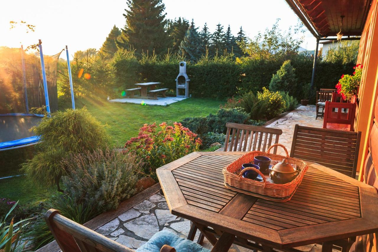 River Cottage Bešeňová Exteriör bild