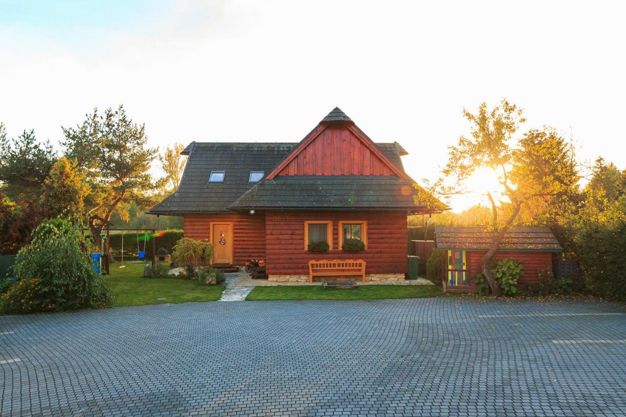 River Cottage Bešeňová Exteriör bild