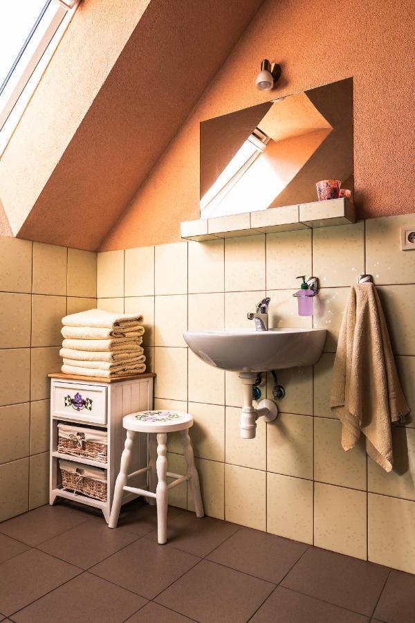 River Cottage Bešeňová Exteriör bild